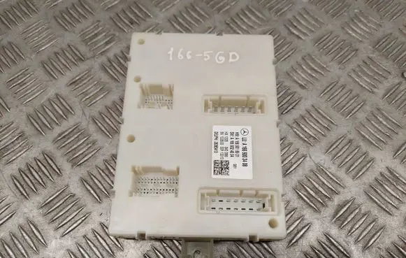 Mercedes-Benz GL X166 SAM control unit A1669003408