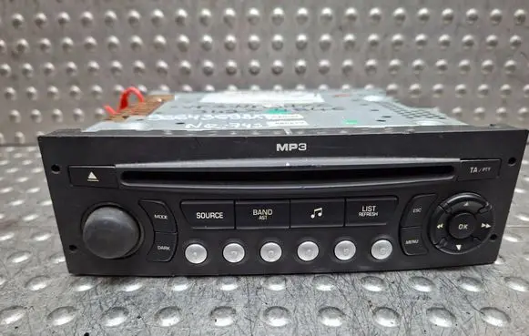 Peugeot 207 Radio/CD/DVD/GPS head unit S26282742 96643698XT