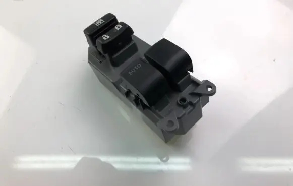 Toyota Yaris Central locking switch button 192926