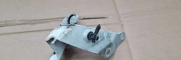 Audi A7 S7 4G Fender mounting bracket 4G8821135D