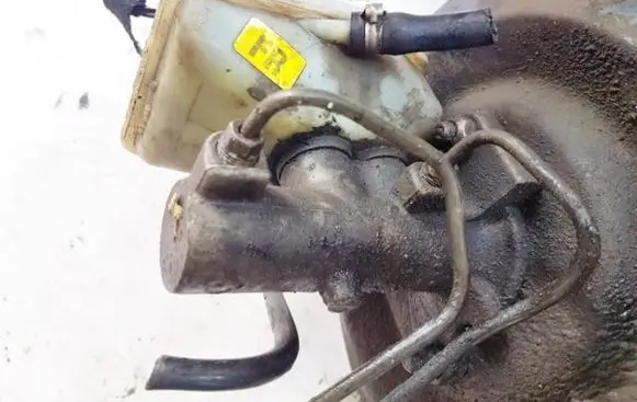Opel Vectra B Master brake cylinder