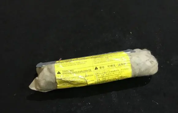 Mitsubishi Carisma Seat airbag mr306232