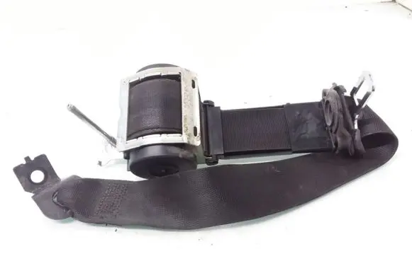 Opel Astra H Front seatbelt
