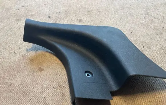 Audi TT Mk1 Front sill trim cover 8N0867272B 8N0867272C