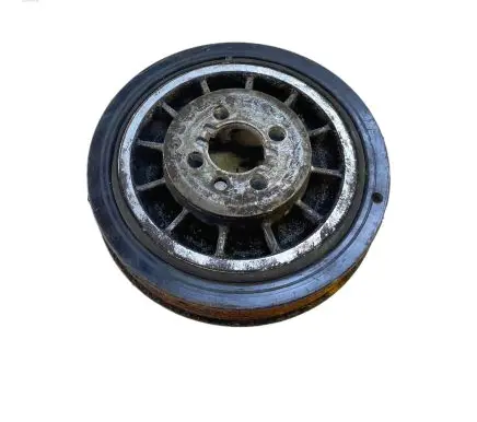 Volkswagen Golf III Crankshaft pulley