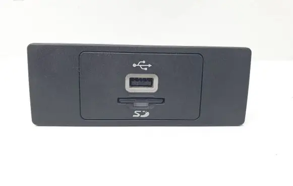 Ford Mondeo MK V USB socket connector 