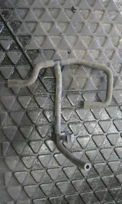 Volkswagen Amarok Fuel line pipe