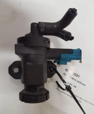 Citroen C5 Turbo solenoid valve 9635704380
