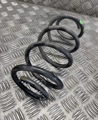 Mercedes-Benz A W176 Rear coil spring 