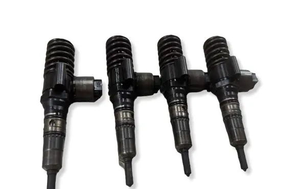 Volkswagen Touran I Fuel injectors set 03G130073G