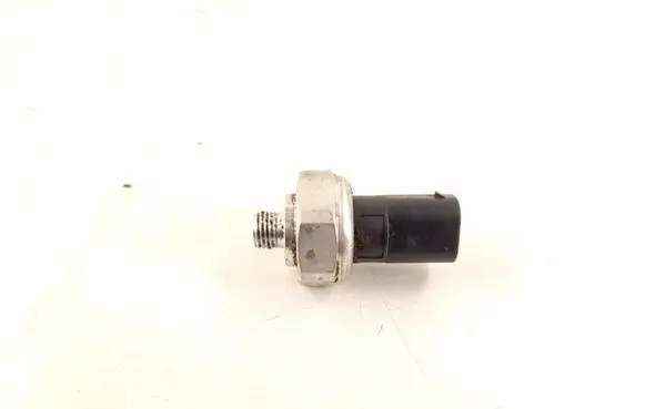 Mercedes-Benz E W212 Air conditioning (A/C) pressure sensor 0045429018 2205420118