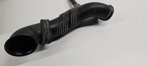 Audi Q7 4L Air intake duct part