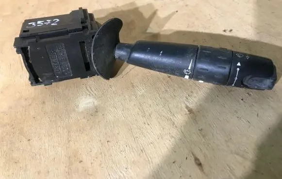 Peugeot 605 Wiper control stalk 9606978877 33690001