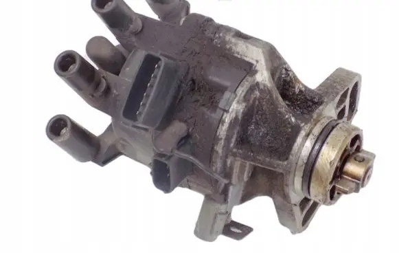 Mazda 323 Spark distributor T2T58471