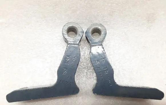 Volvo XC90 Rear door lower hinge