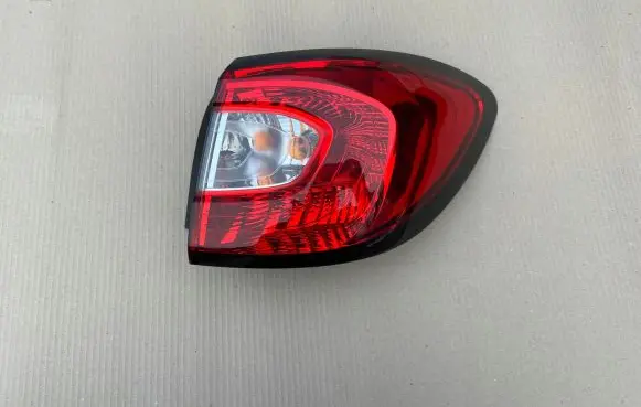 Renault Captur Rear/tail lights 265509762R
