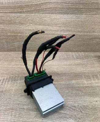 Peugeot 607 Heater blower motor/fan resistor 73418412 WithPlug