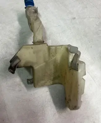 Volkswagen PASSAT B5.5 Windshield washer fluid reservoir/tank 3B0955453AD