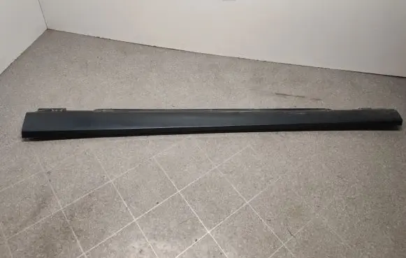 Mercedes-Benz E W212 Sill A2126900140