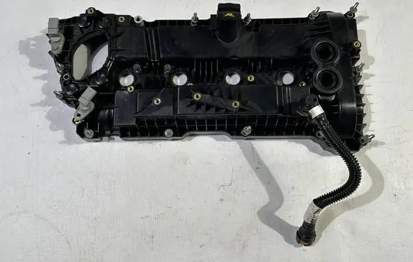 Ford Explorer VI Rocker cam cover LB5E-6007-MA