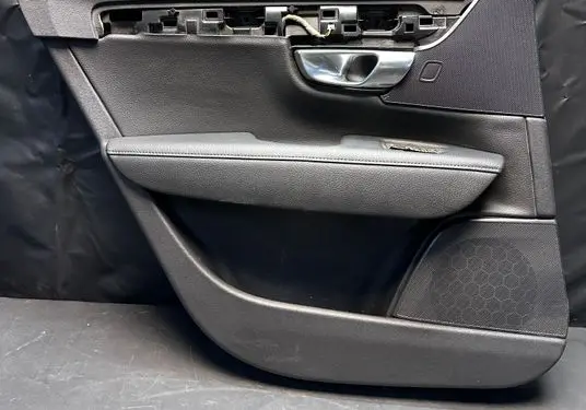 Volvo S90, V90 Rear door card panel trim 31393232 31489617 39837377