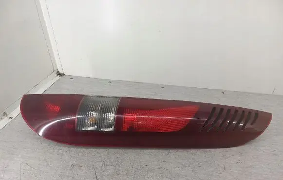Mercedes-Benz Vaneo W414 Rear/tail lights 