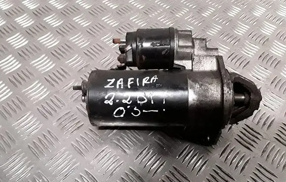Opel Zafira A Starter motor 0001109055