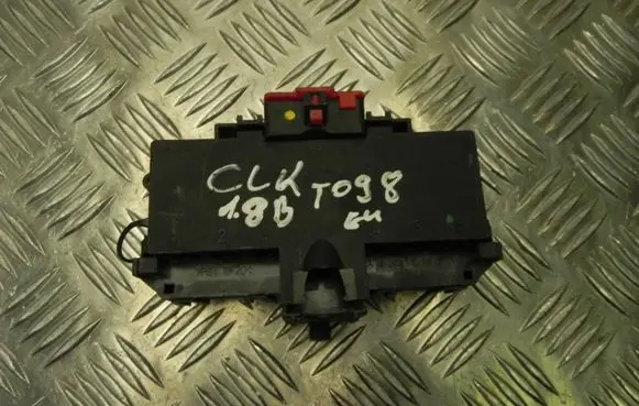 Mercedes-Benz CLK A209 C209 Fuse box set A2035450803 K763