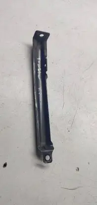 Seat Toledo III (5P) Fender mounting bracket 5p0803248A