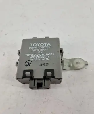 Toyota Previa (XR30, XR40) II Door control unit/module 8591828040