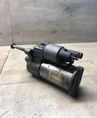 Mercedes-Benz E W213 Starter motor A6549061600 0001174630 20180418