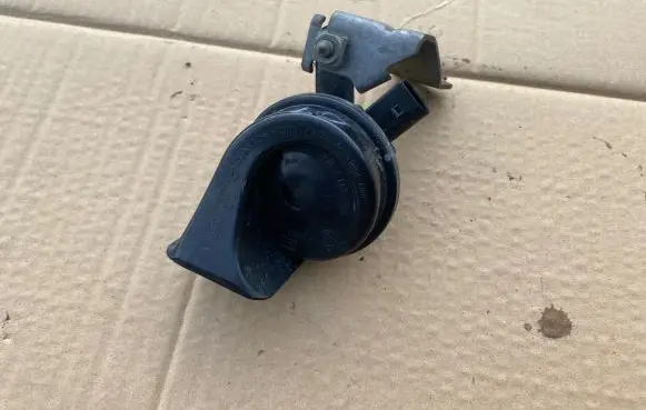 Volkswagen Polo V 6R Horn signal 271ZH0