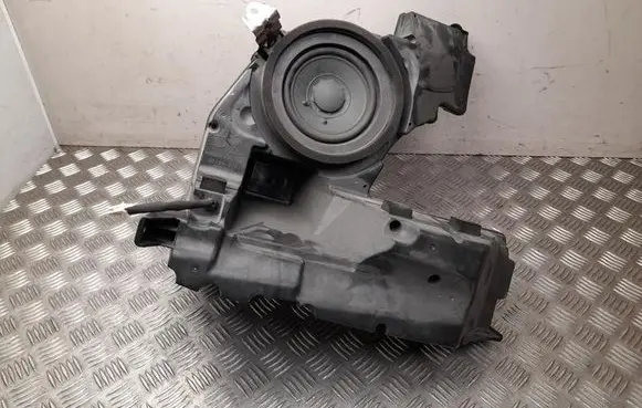 Lexus CT 200H Subwoofer speaker 8615076010