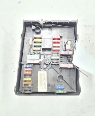 Volkswagen Golf VI Fuse module 1K0937125D