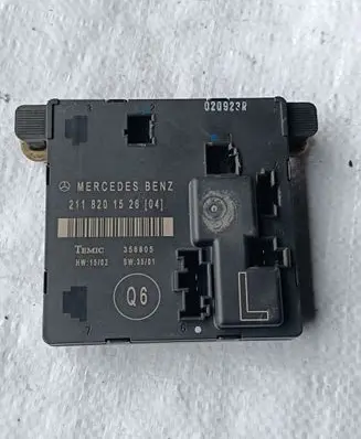 Mercedes-Benz E W211 Door control unit/module 2118201526 356805 020923R