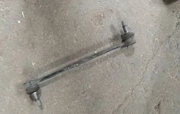 KIA Ceed Front anti-roll bar/stabilizer link 