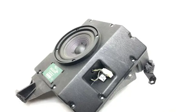 Jaguar XK8 - XKR Subwoofer speaker 4W8319A067AA