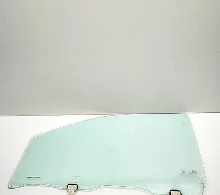 Isuzu D-Max Front door window glass four-door 8980738442
