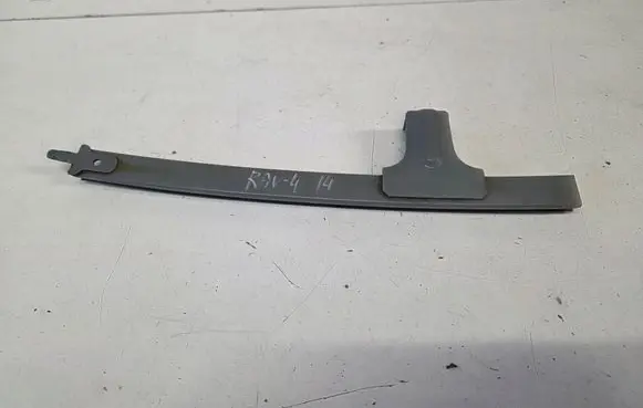 Toyota RAV 4 (XA40) Front door windshield rail 