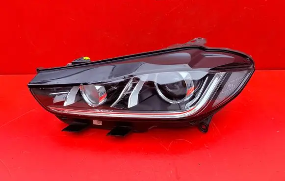 Jaguar XE Headlight/headlamp GX7313W030