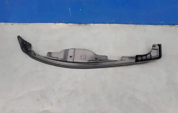 Lexus ES 250 - 300 - 330 Rubber seal front door (on door) 6786633020