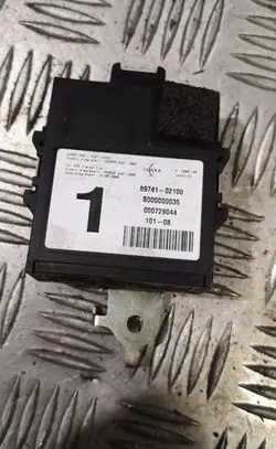 Toyota Auris 150 Door control unit/module 8974102100