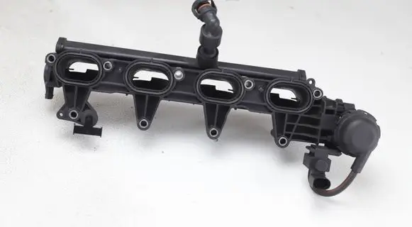 Audi A4 S4 B8 8K Intake manifold 06H133209C 1047218S01
