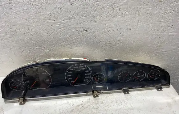 Speedometer (instrument cluster)