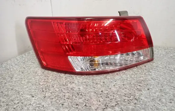 Hyundai Sonata Rear/tail lights