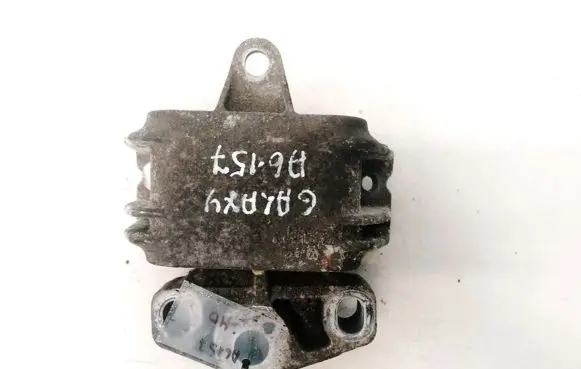 Ford Galaxy Engine mount bracket 7M3199555 WC1