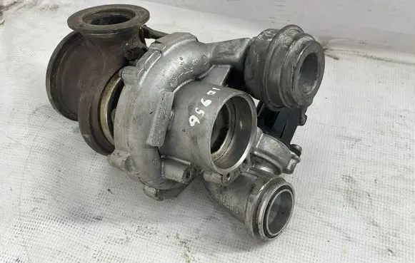 BMW 5 F10 F11 Turbo 7576985