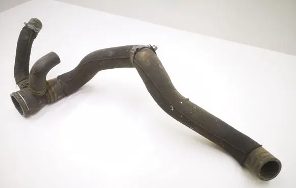 Audi A4 S4 B8 8K Engine coolant pipe/hose 8K0122293B