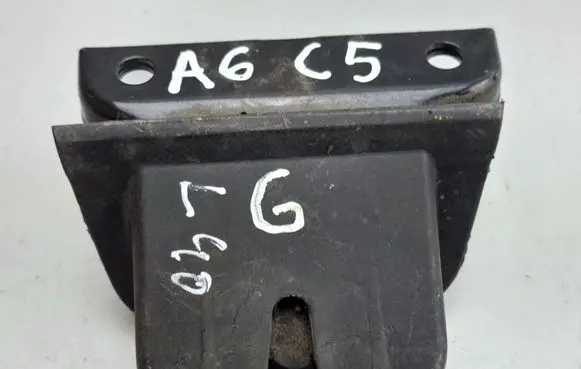 Audi A6 S6 C5 4B Tailgate/trunk/boot lock/catch/latch 4B5827505B