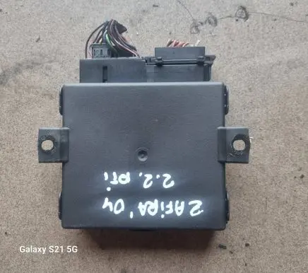 Opel Zafira A Comfort/convenience module 24437076 F005V00155 021838